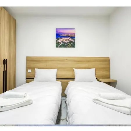 Modern Comfort By The Coast 2 Bedroom Gem - By Hostmt St Paul's Bay